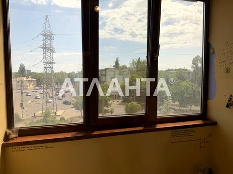 квартира за адресою Олексія Вадатурського вул. (Маршала Малиновського), 1/1