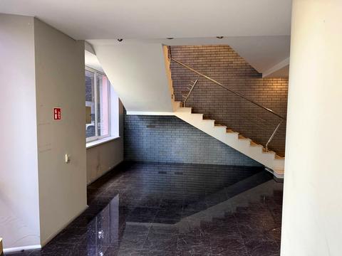 комерційна за адресою Дніпро, Академіка Чекмарьова вул., 2 А