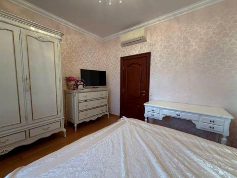 квартира за адресою Андрія Верхогляда вул. (Михайла Драгомирова), 9