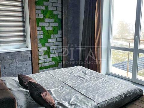 будинок за адресою Центральна вулиця, 1
