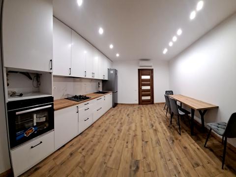 квартира по адресу Жасминовая ул., 11