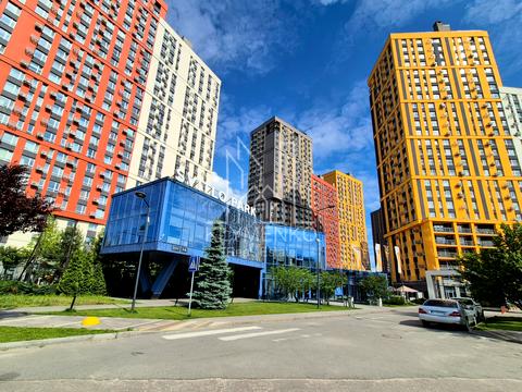 комерційна за адресою Столичне шосе, 1А