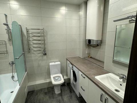 квартира за адресою Драгоманова вул., 2