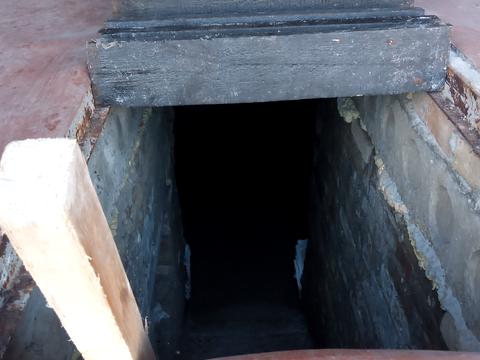 паркомісце за адресою Лугова вул., 15