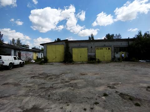 комерційна за адресою Сергія Параджанова вул. (Баранова), 11