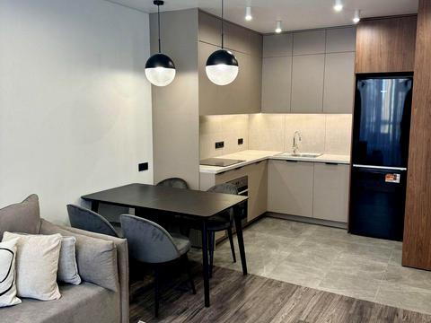 квартира за адресою Генерала Грекова вул., 4