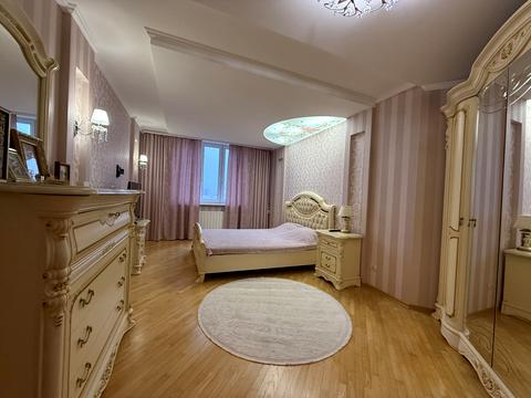 квартира за адресою Київ, Срібнокільська вул., 1