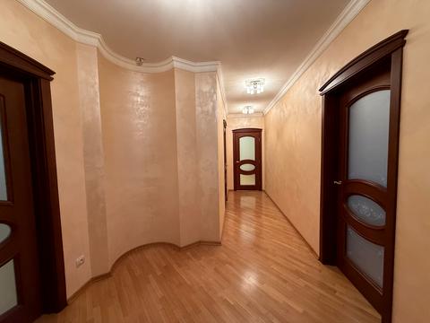 квартира за адресою Київ, Срібнокільська вул., 1