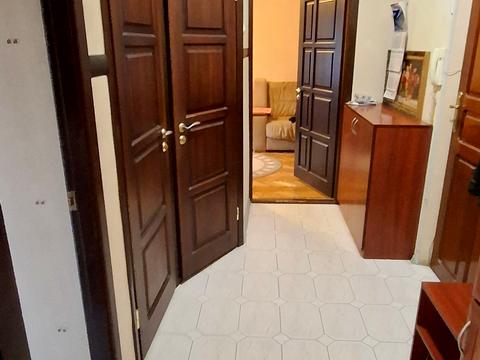 квартира по адресу Строителей ул., 9