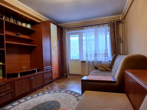 квартира по адресу Строителей ул., 9