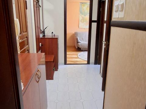 квартира по адресу Строителей ул., 9