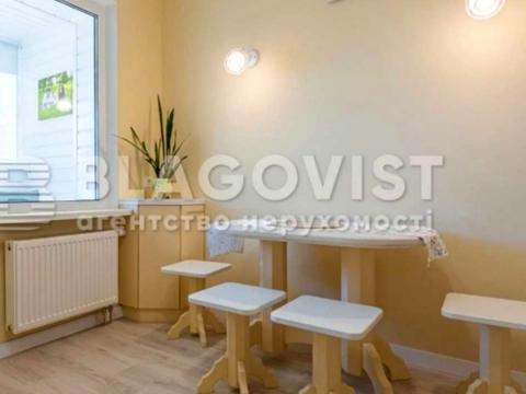 квартира за адресою Київ, Сергія Данченка вул., 5