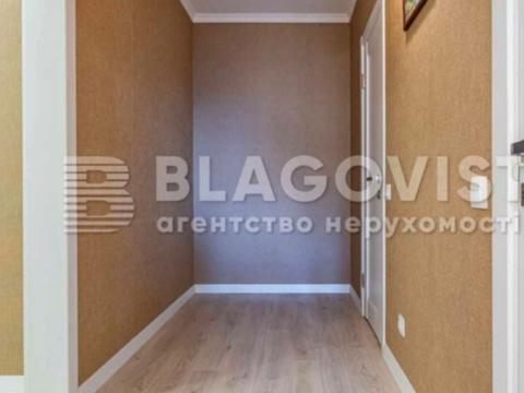 квартира за адресою Київ, Сергія Данченка вул., 5