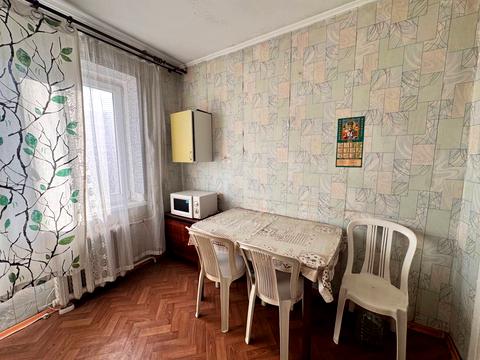 квартира за адресою Дніпро, Героїв просп., 21
