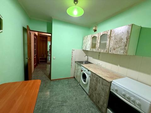 квартира за адресою Євгена Танцюри вул., 47
