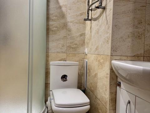 комерційна за адресою Святошинська вул., 35-А