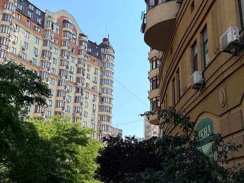 коммерческая по адресу Вячеслава Черновола ул., 27