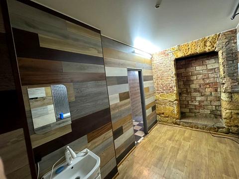 комерційна за адресою Мала Арнаутська вул., 87