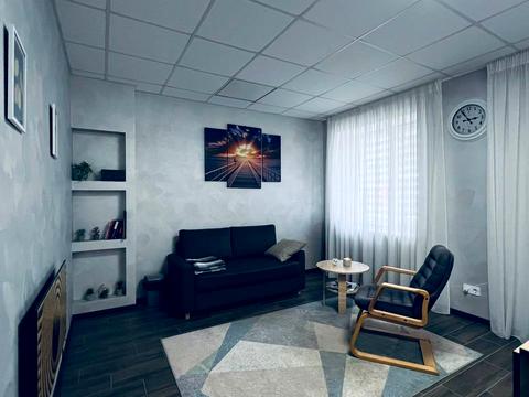 комерційна за адресою Мінеральна вул., 7-К