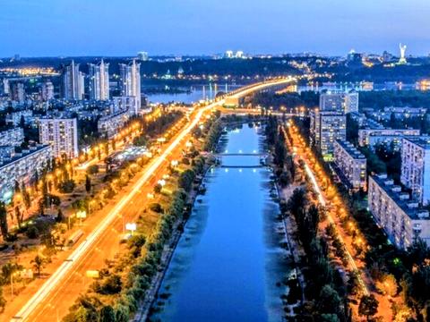 квартира за адресою Русанівський бульв., 11