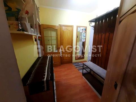 квартира за адресою Київ, Анни Ахматової вул., 35