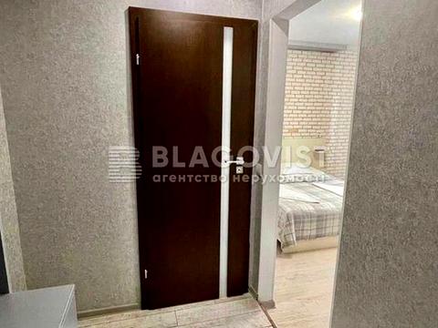 квартира за адресою Київ, Драгоманова вул., 2-А