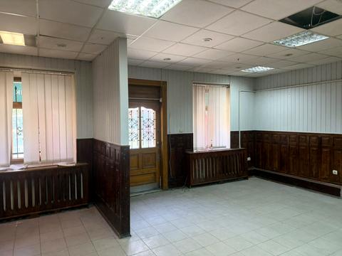 комерційна за адресою Львів, Богдана Хмельницького вул., 41