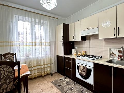 квартира за адресою Івана Миколайчука вул., 18