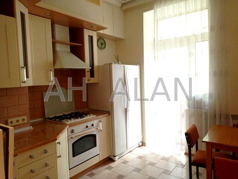 квартира за адресою Паторжинського вул., 8