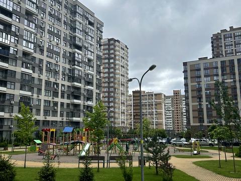 квартира по адресу Олександра Олеся ул., 4-А