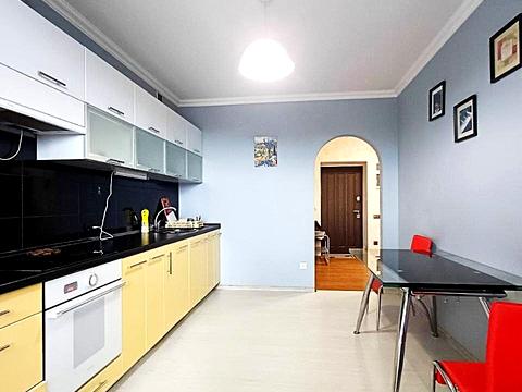 квартира за адресою Братів Горобців вул. (Дмитра Кедріна), 53-А
