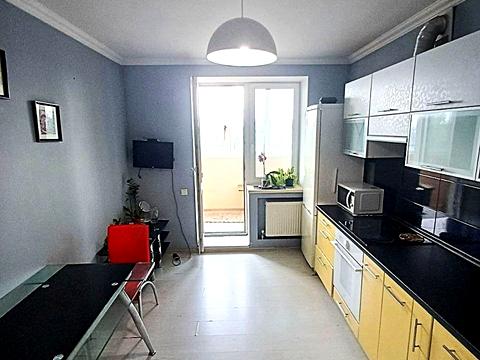 квартира за адресою Братів Горобців вул. (Дмитра Кедріна), 53-А