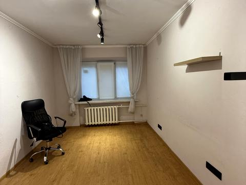 квартира за адресою Кловський узвіз, 14-Б