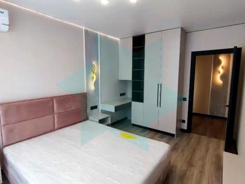 квартира по адресу Співдружності ул., 5