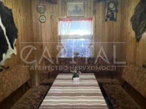 комерційна за адресою Тетіїв, Київська вул., 2д