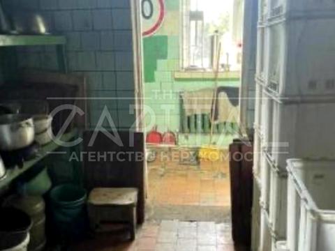 комерційна за адресою Тетіїв, Київська вул., 2д