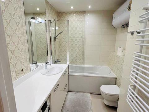 квартира за адресою Вишгородська вул., 45