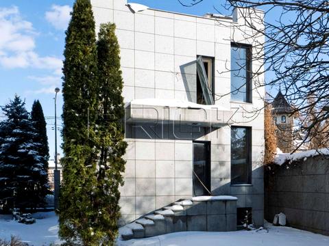комерційна за адресою Київ, Вільшанська вул., 14