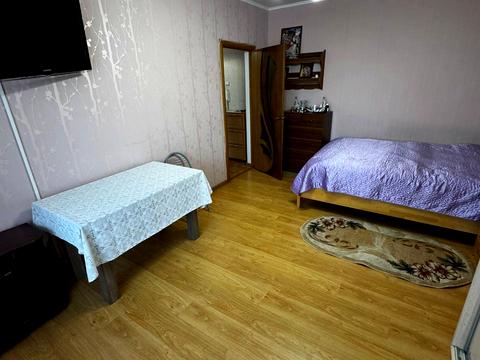 квартира за адресою Хорольська вул., 8/4