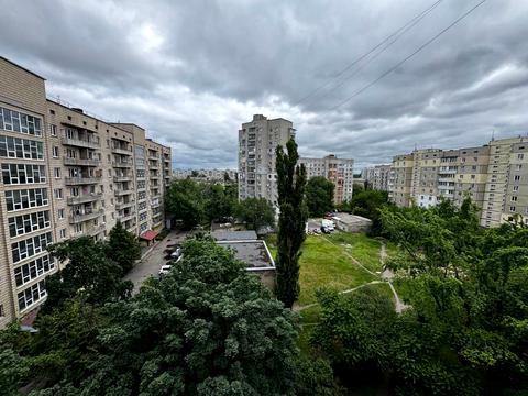 квартира за адресою Хорольська вул., 8/4