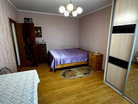 квартира за адресою Хорольська вул., 8/4