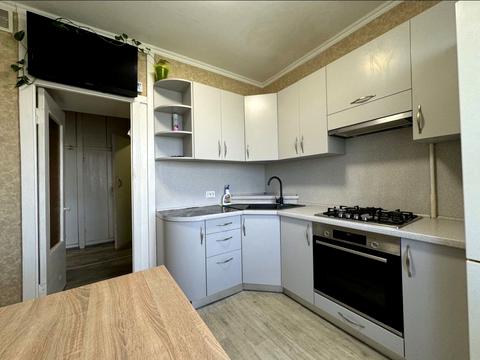 квартира по адресу Героев просп., 40