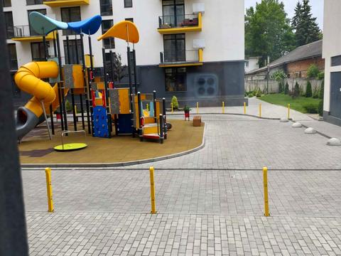 квартира за адресою Володимира Навроцького вул., 37
