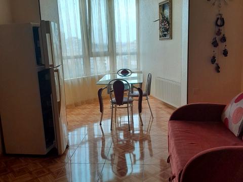 квартира за адресою Кленова вул., 13