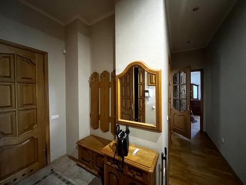 квартира за адресою Івана Мазепи вул. (Січневого Повстання), 3