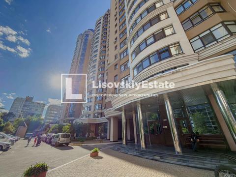 квартира за адресою Дегтярівська вул., 25а к1