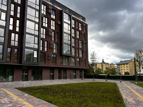 комерційна за адресою Козельницька вул., 12