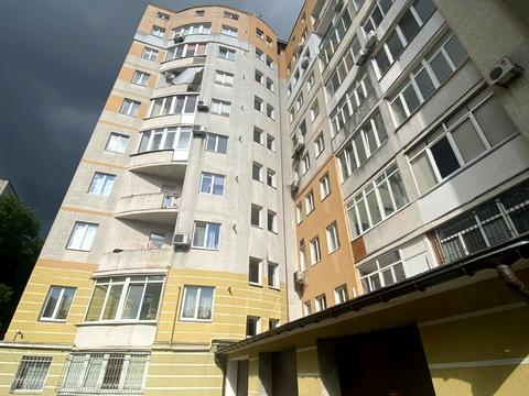 квартира за адресою Львів, Академіка Андрія Сахарова вул., 58а