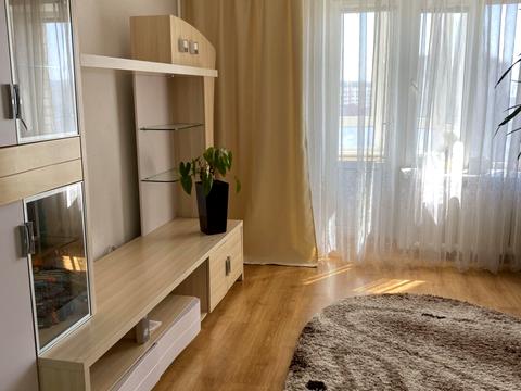 квартира за адресою Анни Ахматової вул., 31