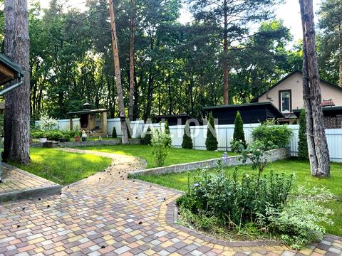 будинок за адресою вул. Грибна, 6